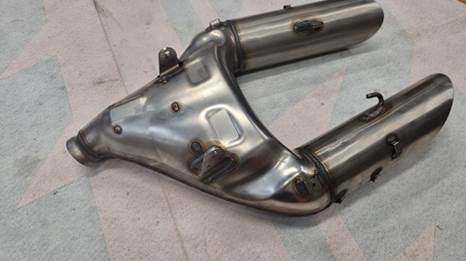 Slika na kojoj se prikazuje oru�je, tlo, poluga, bicikl

Sadr�aj generiran uz AI mo�da nije to�an.