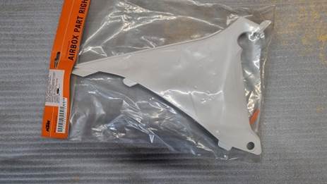 Slika na kojoj se prikazuje plastina vreica, materijal za pakiranje, plastini omot, plastian

Opis je automatski generiran