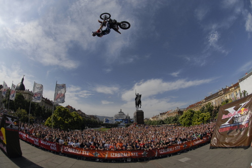 PV_XFIGHTERS_EXHIBITIONTOUR_ZAGREB_06062009_0012.jpg