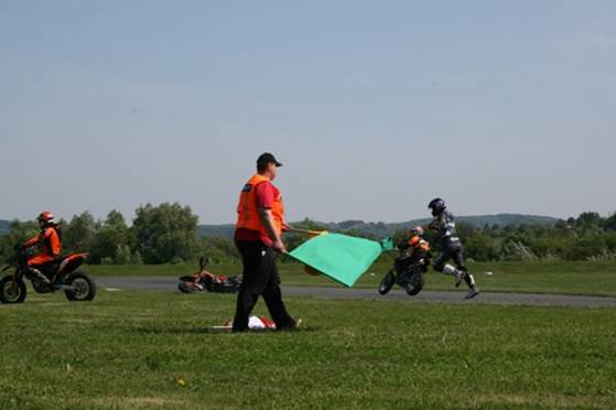 Picture 094.jpg