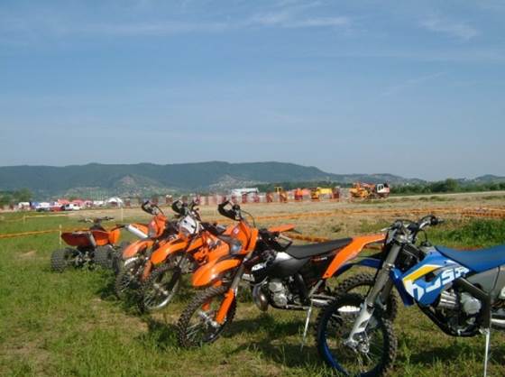 KTM land