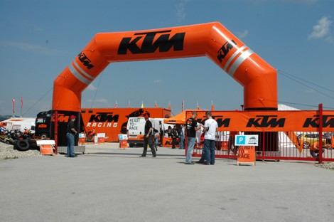 KTM land