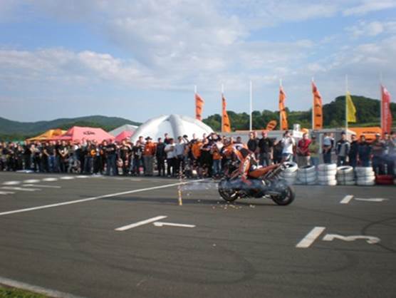 Orange day 08 073